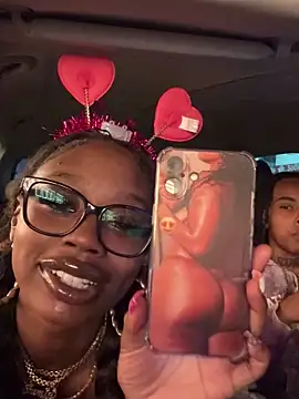 Pertunjukan Kamera Web sevynsexysinss