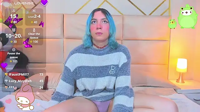 Kissa- Adlı Modelin Web Kamerası Şovu