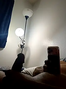 theking1_1: απευθείας συνομιλία ΧΧΧ