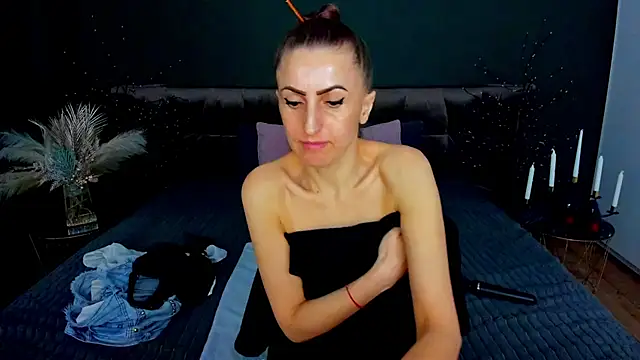 Rebecca_Diamond: απευθείας συνομιλία ΧΧΧ