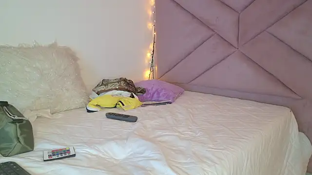 eva_sin18's Live XXX Chat