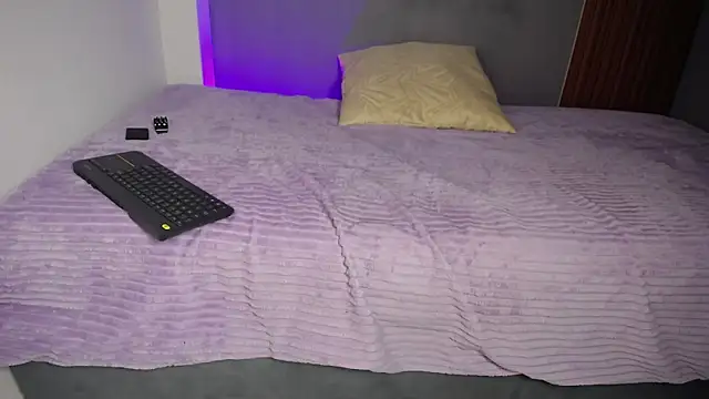 Webkamerová show LUNITA125