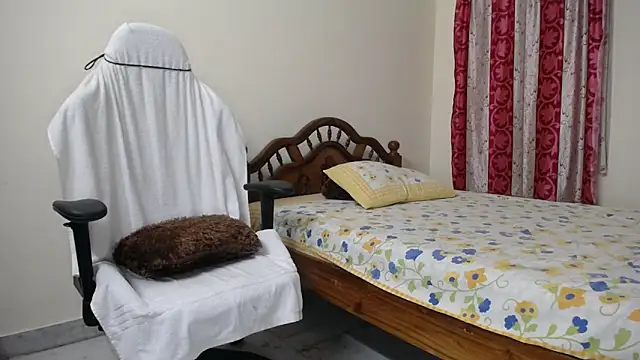  Онлайн чат XXX Sexy_HouseWifee