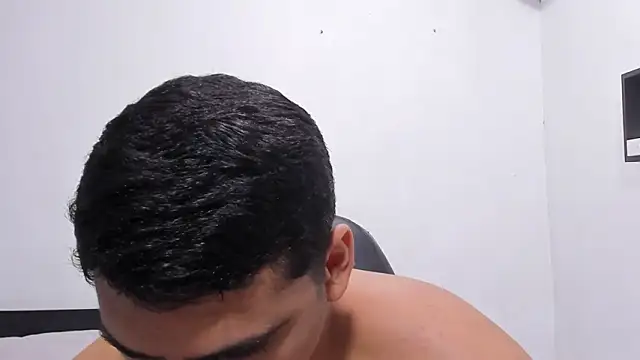 noah_belamin Live XXX chat