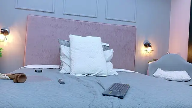 Hada_Ailany: απευθείας συνομιλία ΧΧΧ