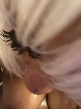 SEXaddictCANDY10 Adlı Modelin Canlı XXX Sohbeti