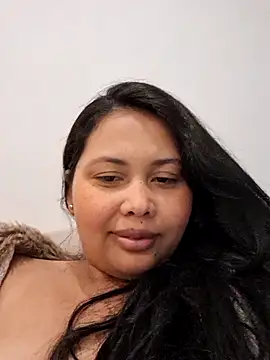 Alessandraa- Live XXX-Chat