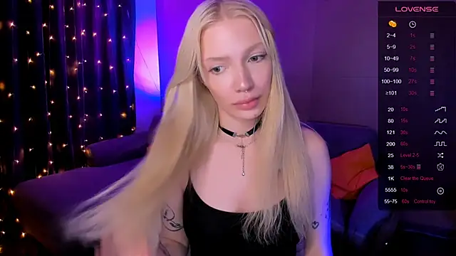 AnyaTaylor_ Live XXX-Chat