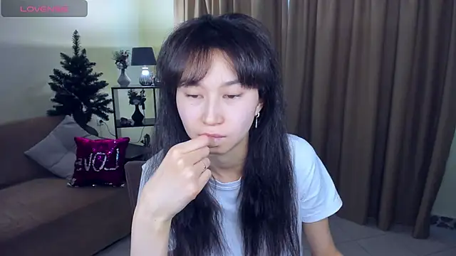 SheilaRare élő XXX-chatje