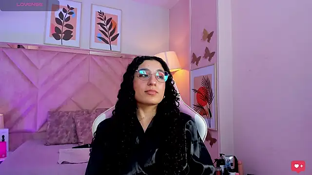 Živý XXX chat DemiJones_