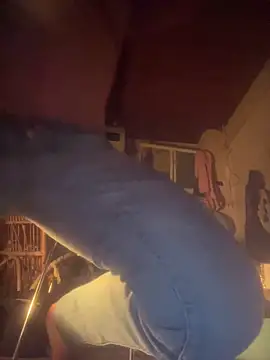 PistoleNellaFendi Show in webcam