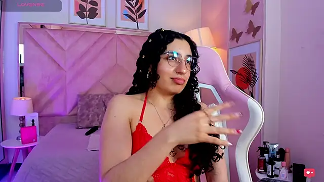 Онлайн чат XXX DemiJones_