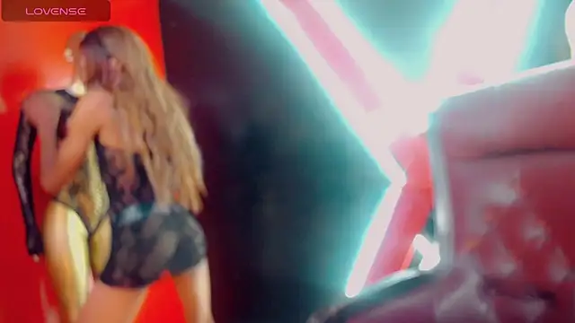 Karol_Vanessa__n Webbikameraesitys