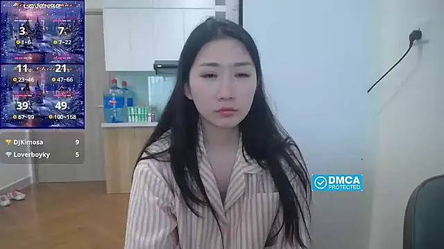 AsiagirllのライブXXXチャット