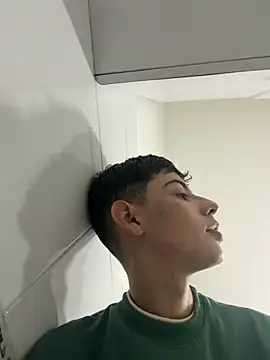 Sebastian_Reed Live XXX Chat