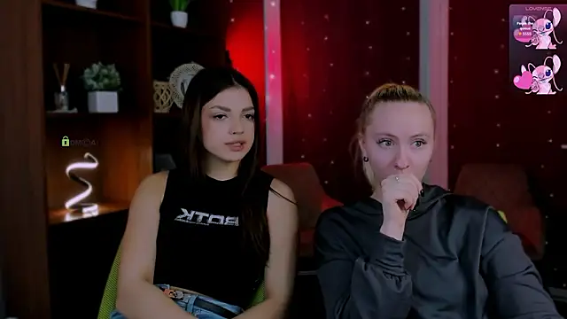 mila_glow1's Live XXX Chat