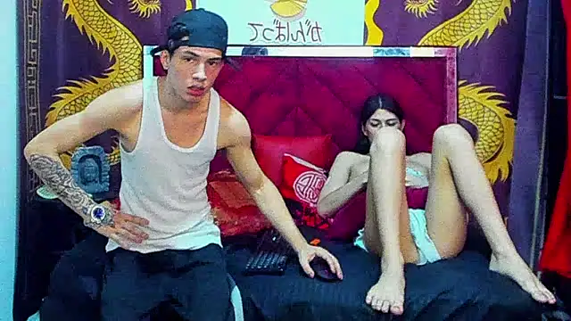 Pride_couple's Webcam Show