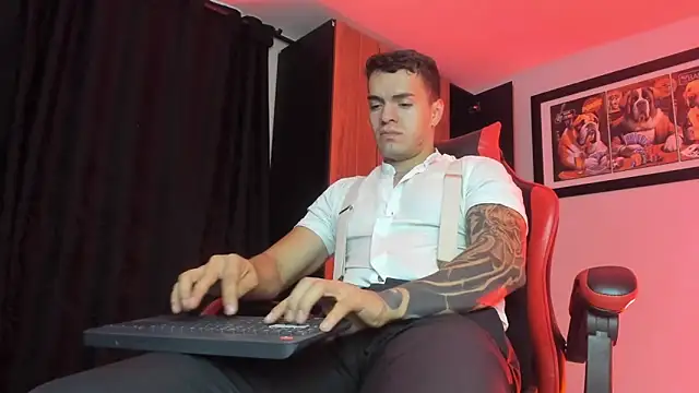 دردشة ALPHA_DOMINUS_ الجنسية المباشرة