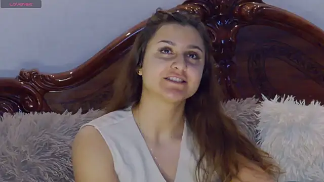 Chatroom XXX en direct de NicolePlay