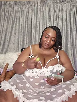 ThickianaRider live XXX chat