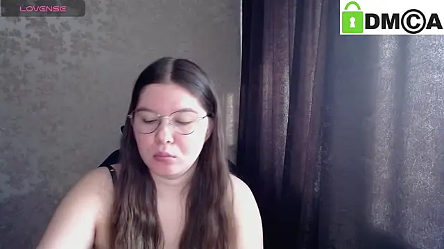 Chat +18 de holy_michela ao vivo