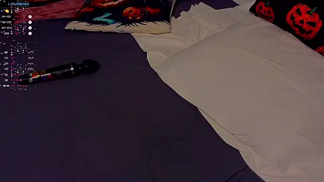 Chat XXX en directo de Hollara_Bangg