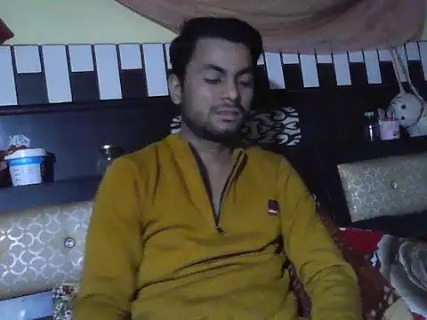 Stubborndesiboy – Naživo XXX chat