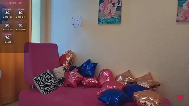 XXX chat uživo modela Reina__chan