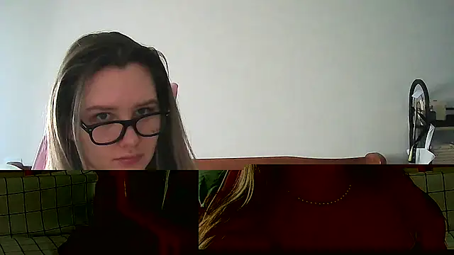 Chat XXX en directo de Caymira