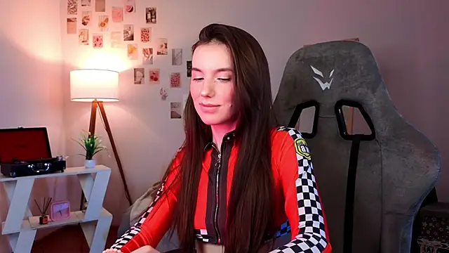 ssandralovin Adlı Modelin Canlı XXX Sohbeti