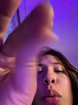 دردشة crystal_bunny7 الجنسية المباشرة