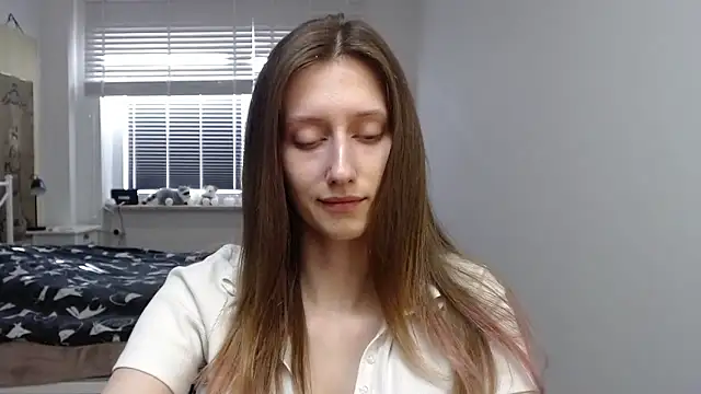 Chat +18 de LUNA_delight ao vivo