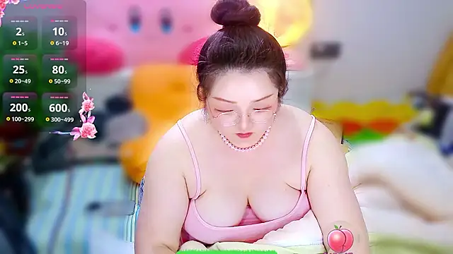 Chat +18 de AngelwithEcup ao vivo