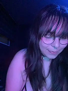 Solo_yoss' Live XXX Chat