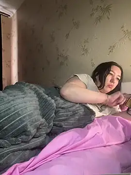 Naughtbaby_2025's Live XXX Chat