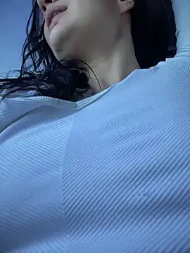 MeekyRich Chat XXX in diretta