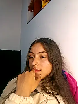 hotwife26 Adlı Modelin Canlı XXX Sohbeti