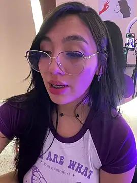 Chatroom XXX en direct de Your_Enyel