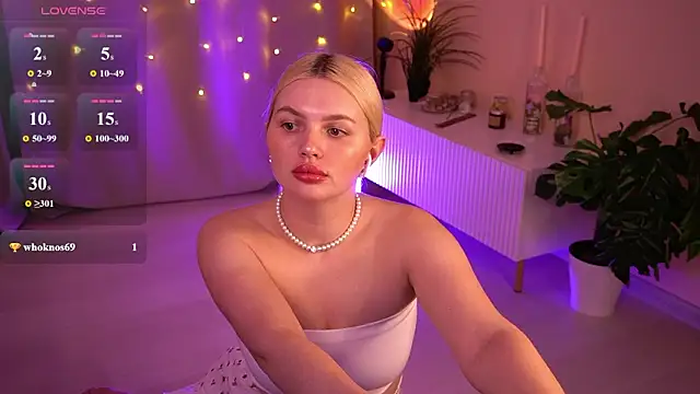 AmeliaWeells Adlı Modelin Canlı XXX Sohbeti