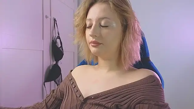 nikapie's Live XXX Chat