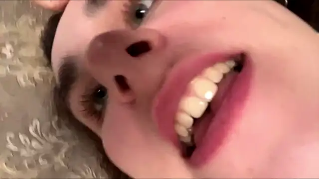 HannahDoll1's Live XXX Chat