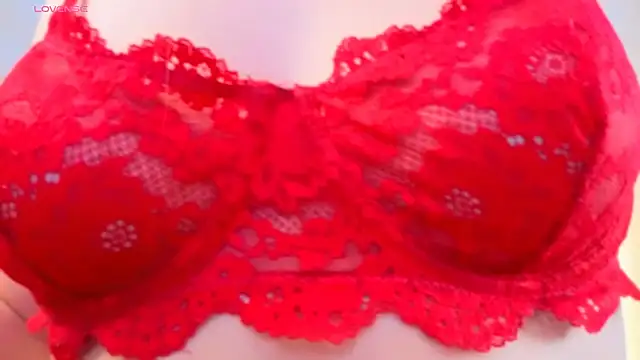 Chatroom XXX en direct de MilenaSaint