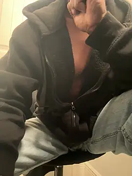 ZF-Athlete's Live XXX Chat