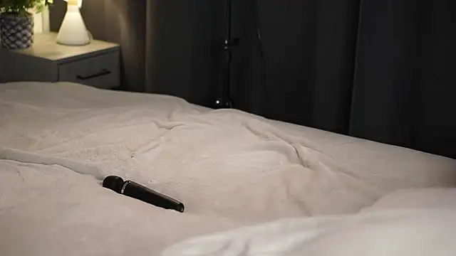 LettySlovacek Adlı Modelin Web Kamerası Şovu