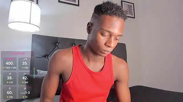 Živý XXX chat noah_johes