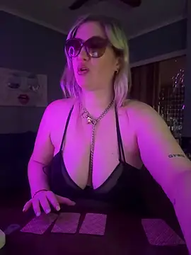 Chatroom XXX en direct de Granlady7