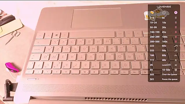 Lilo_Sims Adlı Modelin Canlı XXX Sohbeti