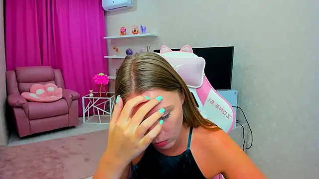 Chat +18 de Strawberrye ao vivo