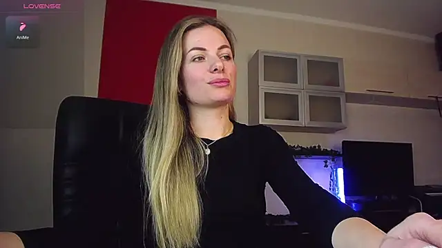 ladysabotage: онлайн-секс-чат