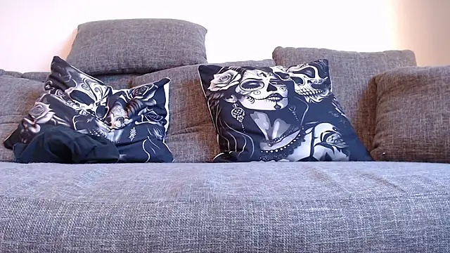 sexpourvous 网络视讯表演